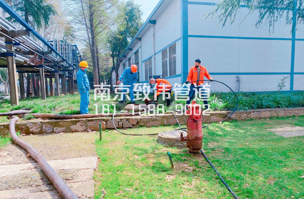 360红山石化工厂管道清洗